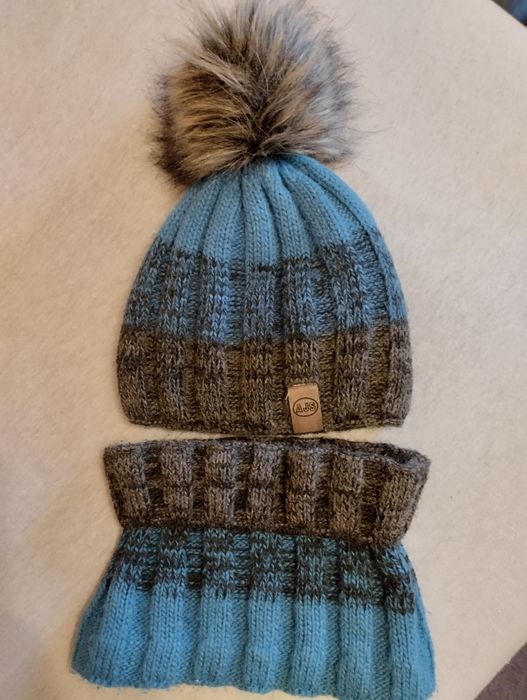 Czapka i komin komplet