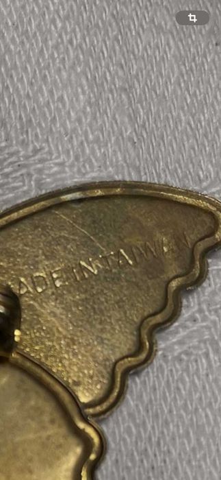 Вінтажна брошь-метелик з емалями