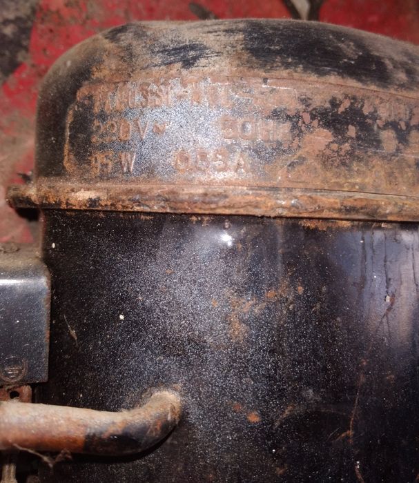 Компресор холодильника днепр2