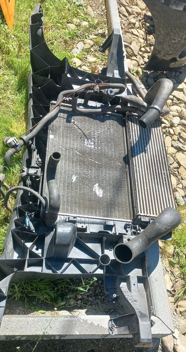 Радіатори фари бампер телевізор капот комплект volcvagen crafter lift