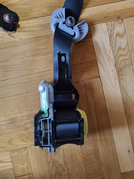 Пасок безпеки kia niro hybrid