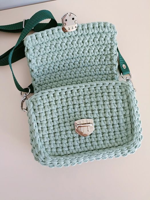 Torebka ze sznurka z paskiem regulowanym handmade