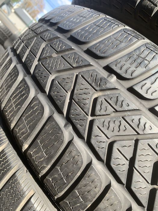 205/55R17 Pirelli Sottozero3 (2шт)
