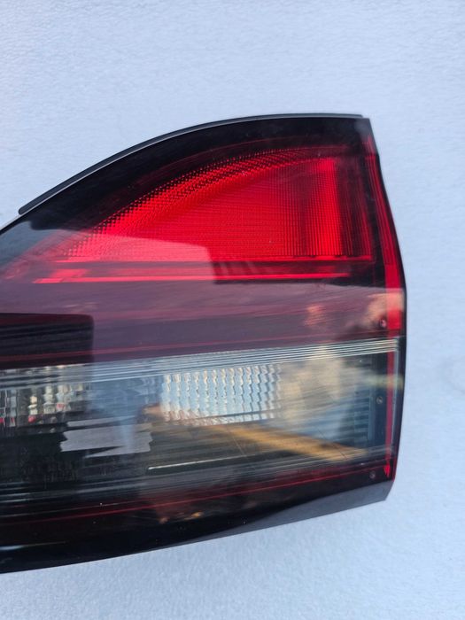 Lampa Prawy Tył Opel Zafira C Zwykła