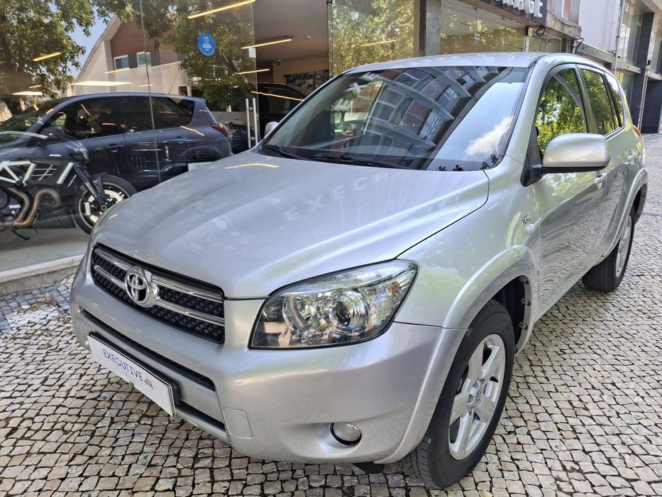 Toyota RAV4 2.2 D-4D X NAVI+RF+BM