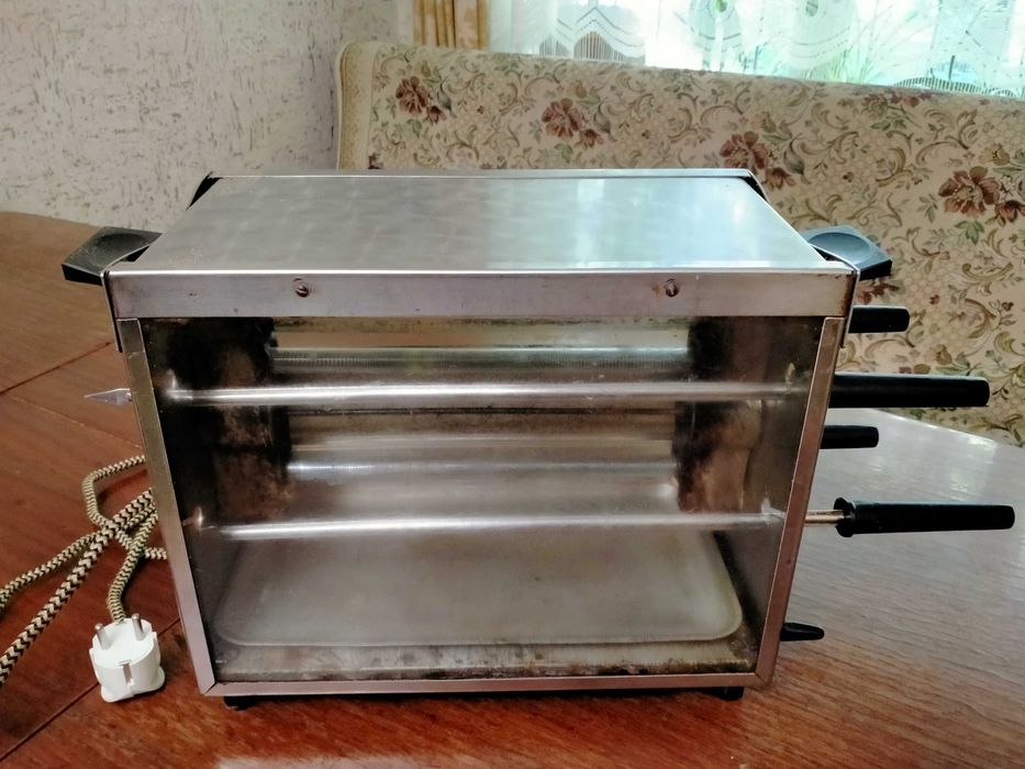 Електрична шашличниця