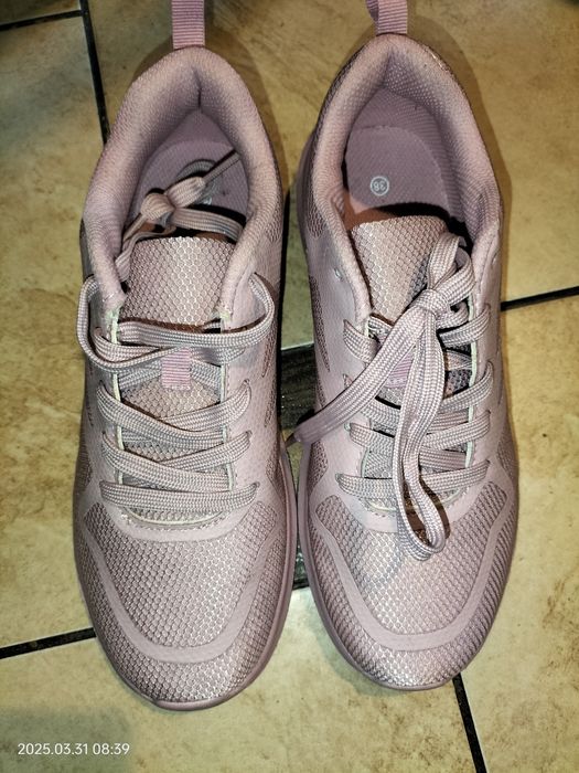 Buty sportowe r.38