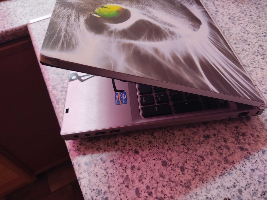 Ноутбук НР8570р 15.6"