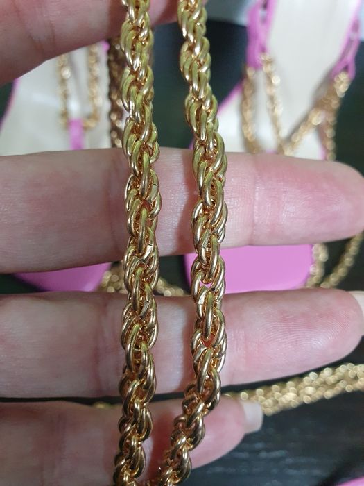 Cudne szpilki zlotorozowe ,wiązane łańcuszkiem  39