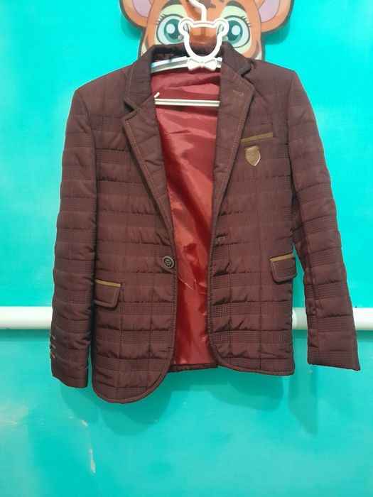 Куртка для хлопчика 7-8 років