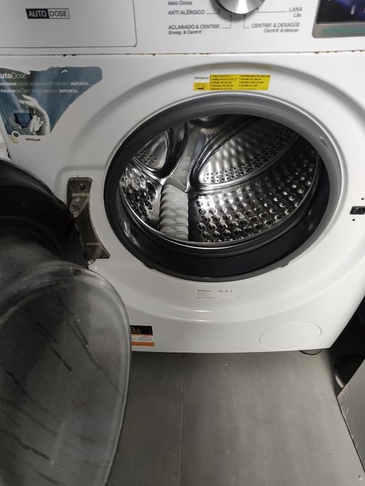 Máquina lavar roupa Whirlpool