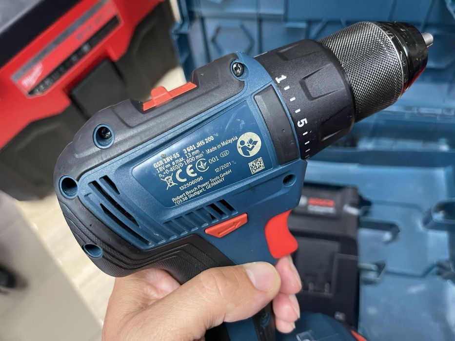 Bosch Professional GSR 18V-55 / Акумуляторний дриль-шурупокрут Бош (комплект)