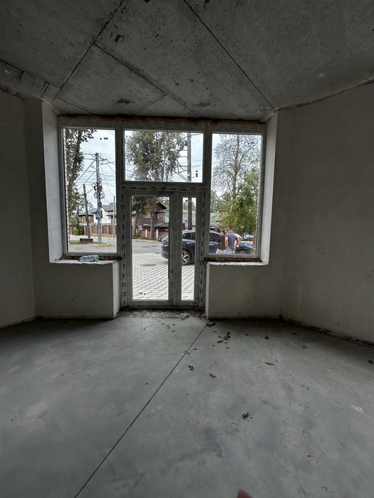 Оренда комерційного приміщення ЖК Мюнхаузен-2 фасад