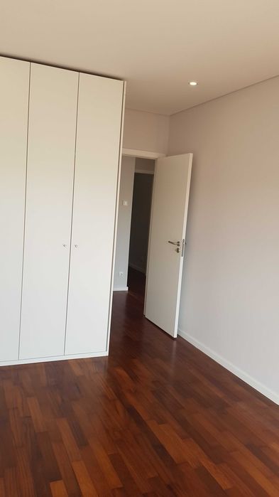 T3 renovado | 2 varandas | Cozinha equipada | São Mamede de Infesta