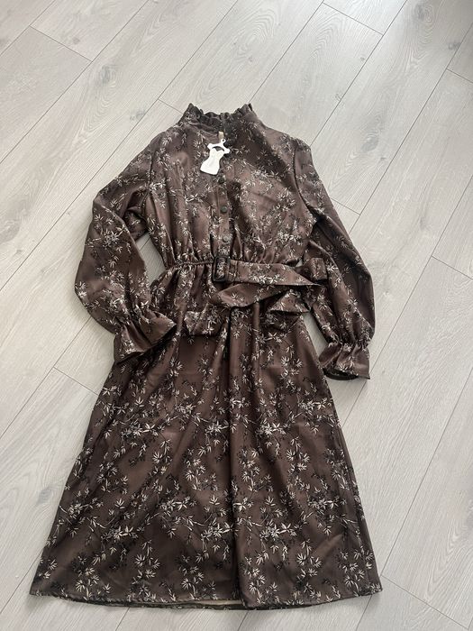 Шоколадна сукня міді 44р