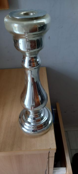 Zabytkowa lampa marmurowa