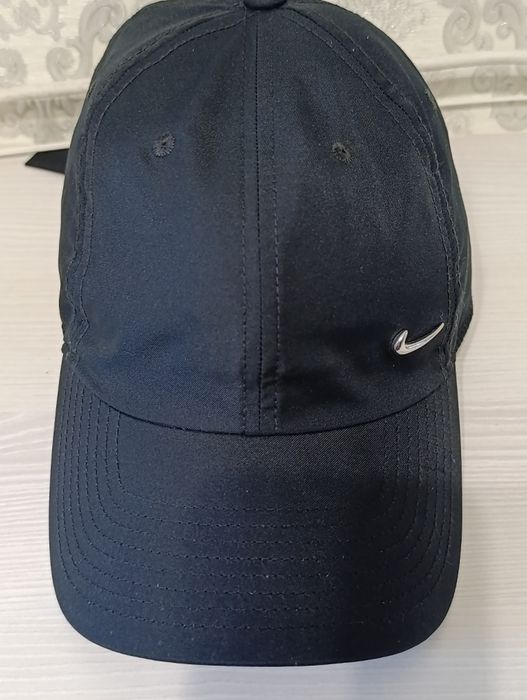 Оригінальна кепка Nike Dri-FIT (арт. FB5372-010), розмір M/