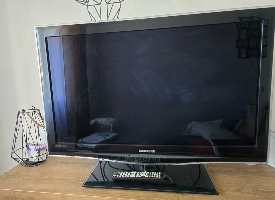Samsung LE37B679T2S