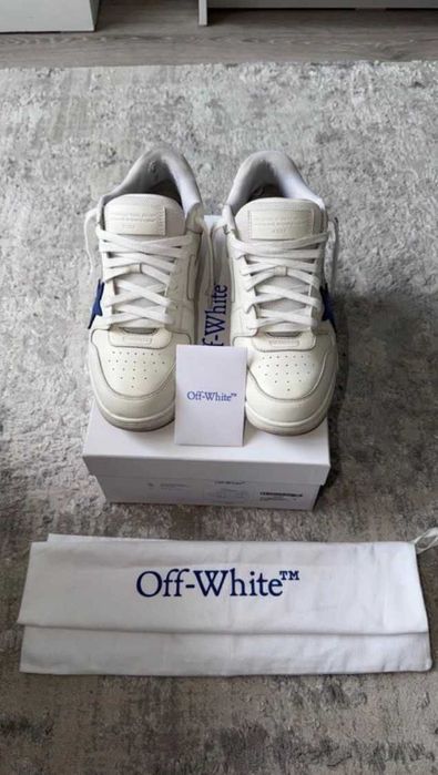 Off White Office