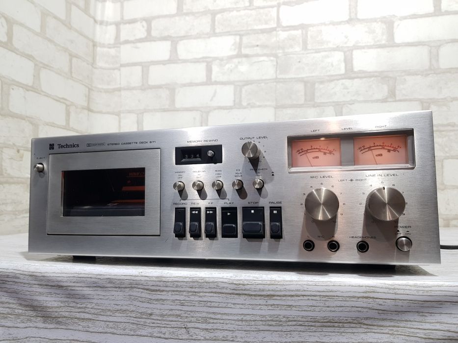 Стерео касетна дека TECHNICS RS-671US, б/у з Німеччини