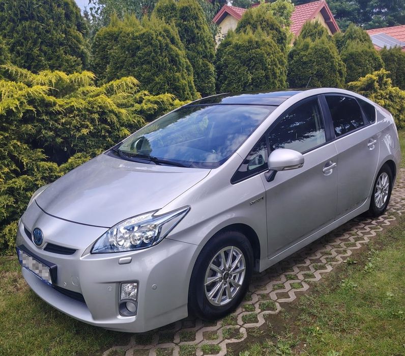Toyota Prius III - jedyna taka w PL - najbogatsza wersja!!!