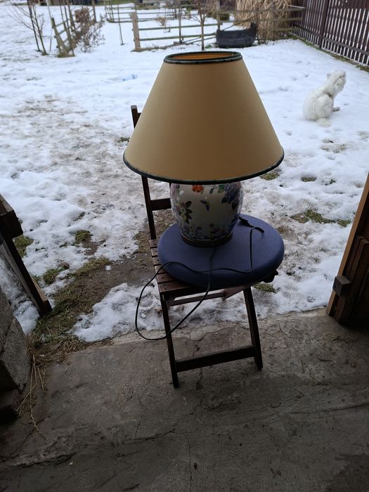 Lampa nocna zkloszem