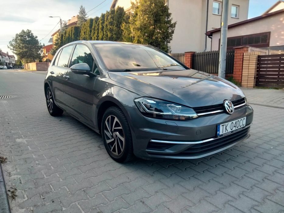 Volkswagen Golf 1.6 TDI ** full LED*** Lift