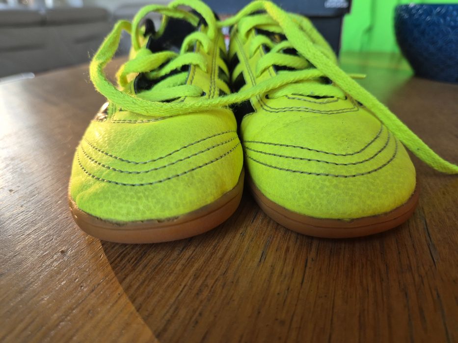 Halówki dziecięce Adidas r. 30.5 długość 18.5 cm