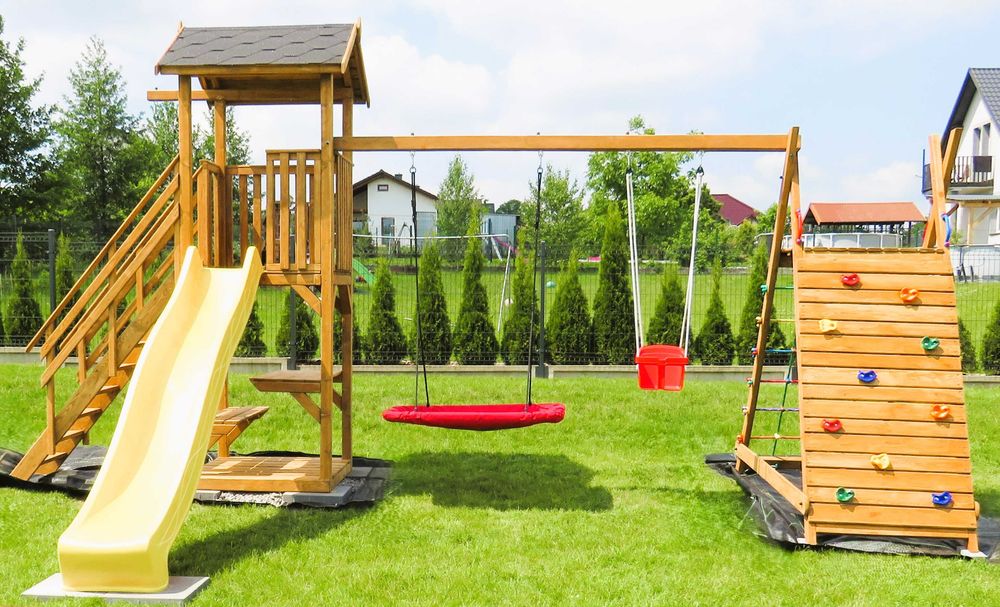 Plac zabaw: Wieżyczka/Domek, ściana wspinaczkowa, huśtawka, Do 14 dni!