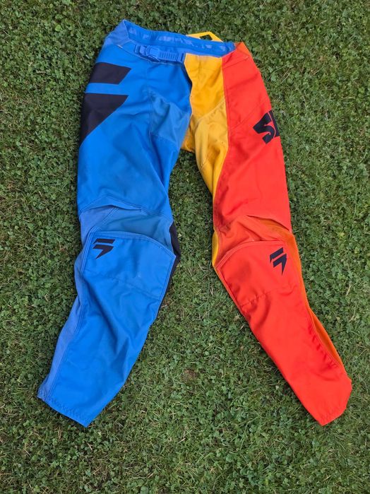 Spodnie SHIFT Label WHIT3 roz. 28 JUNIOR / motocross mx / dziecięce