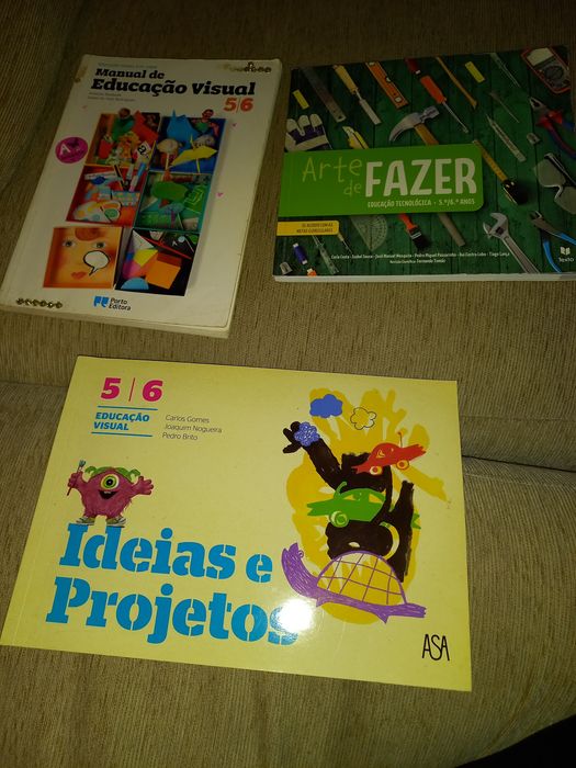 Livros escolares