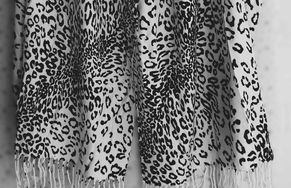 Зимовий Шарф-Палантин "Білий Барс" (185х64 см).