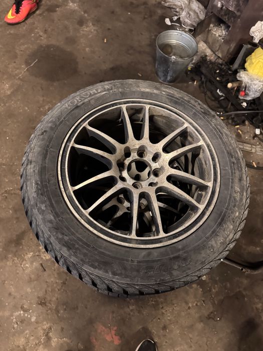 Лансер 9 вираж 1.8