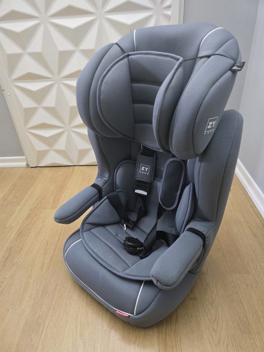 Cadeira Auto Bebé ZIPPY