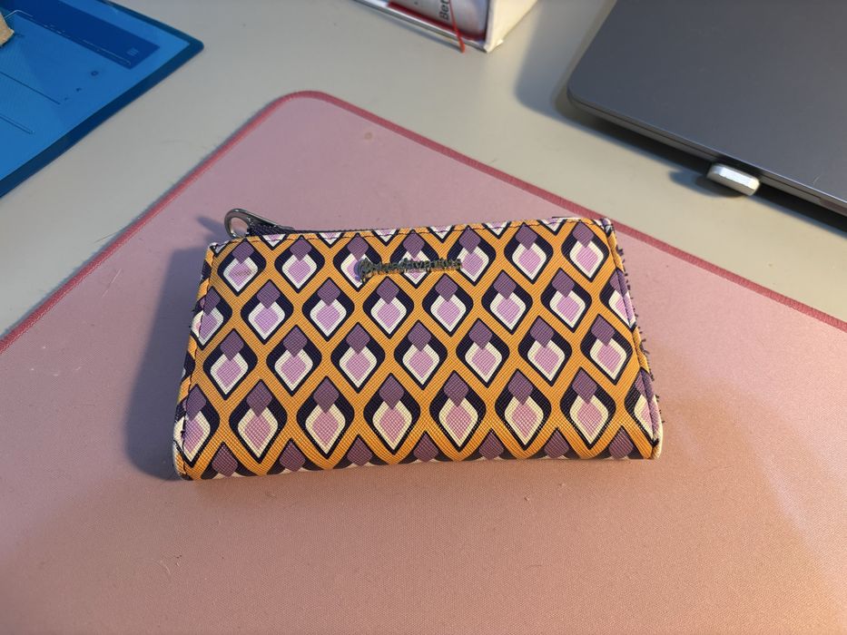 Carteira laranja & roxa Stradivarius