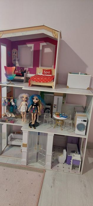 XXL 123 cm domek Rainbow High + lalki + meble