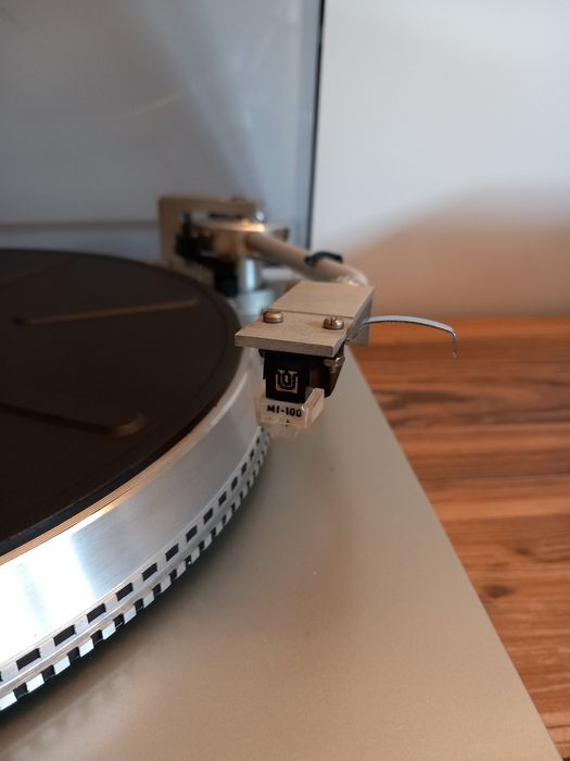 Sprzedam gramofon gs 460 bernard