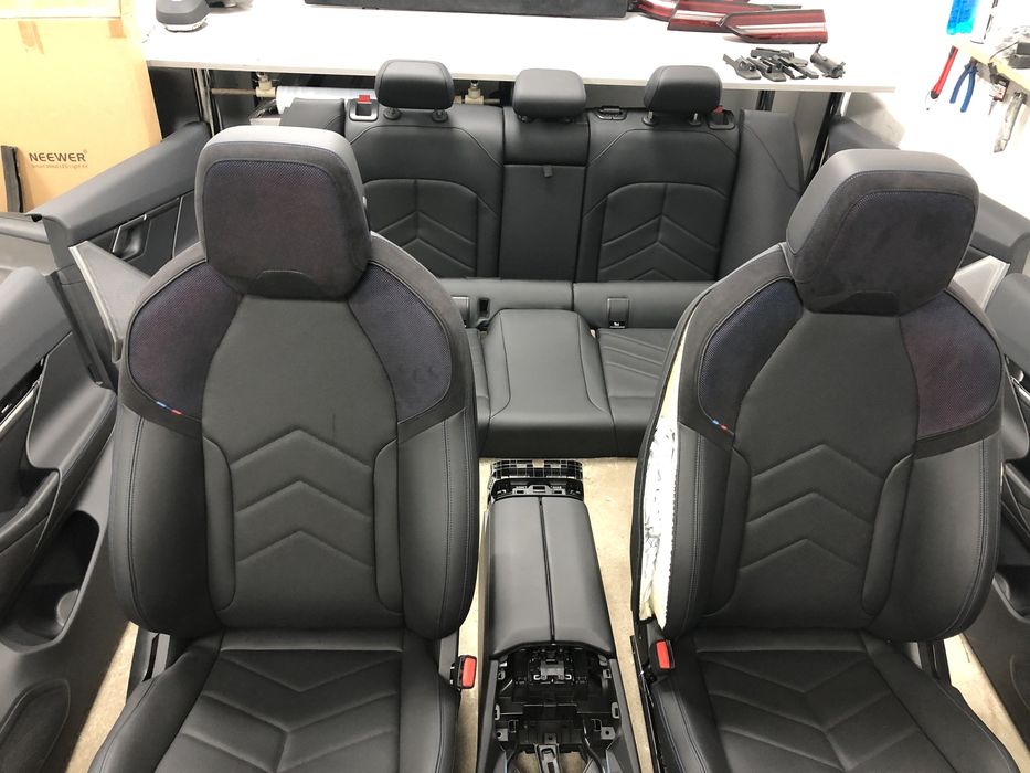 Комплектний салон з картами М-пакет BMW i5 G60 2023-