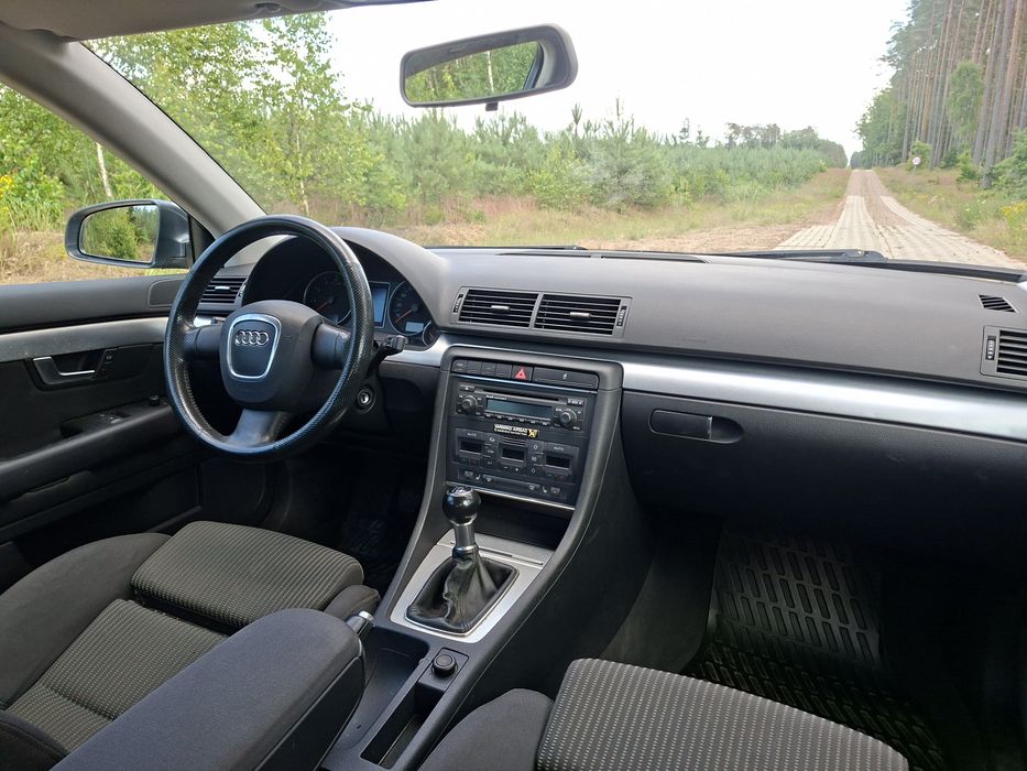 Audi a4 b7  1.8 Turbo 163 konie xenon 18 cali ladna