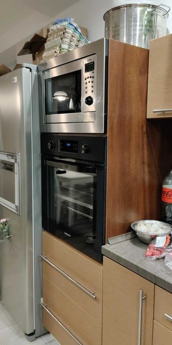 Meble kuchenne, zmywarka i mikofalówka