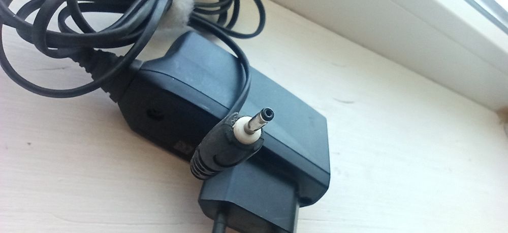 Noka зарядне оригінал - штирьок, кнопковий, старі, зарядка