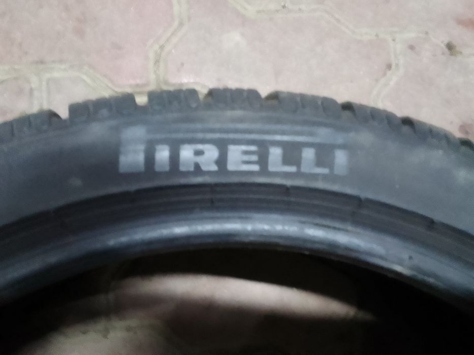 Opona zimowa 225/40r18 PIRELLI 2022r 6.5mm