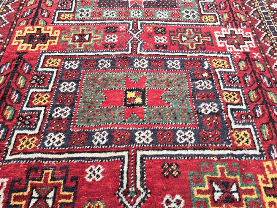 Duży dywan perski 190×306 cm – ręcznie tkany, klasyczny wzór geometryczny
