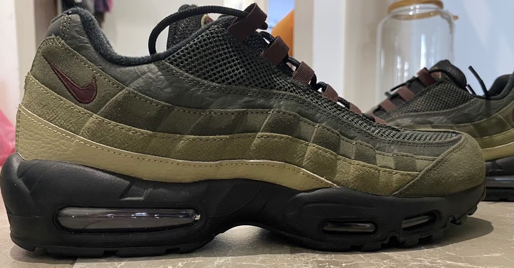 Nike Air Max 95 "Black Earth"