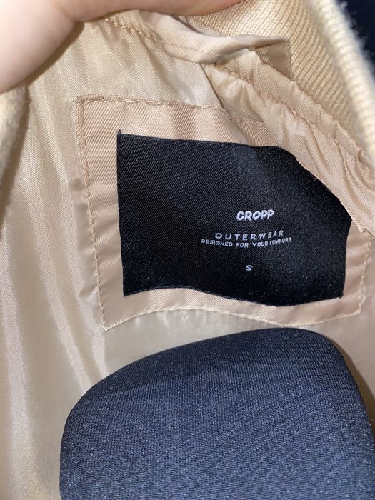 Damska ocieplana kurtka typu bomber CROPP