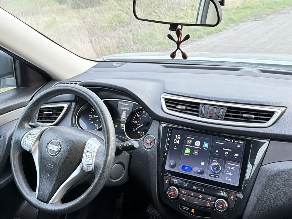 Nissan Rogue 2014 2.5 SV AWD газ/бензин
