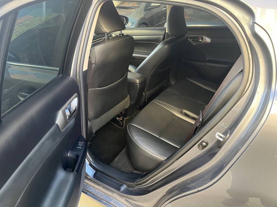 Lexus CT200 1.8 Hybrid