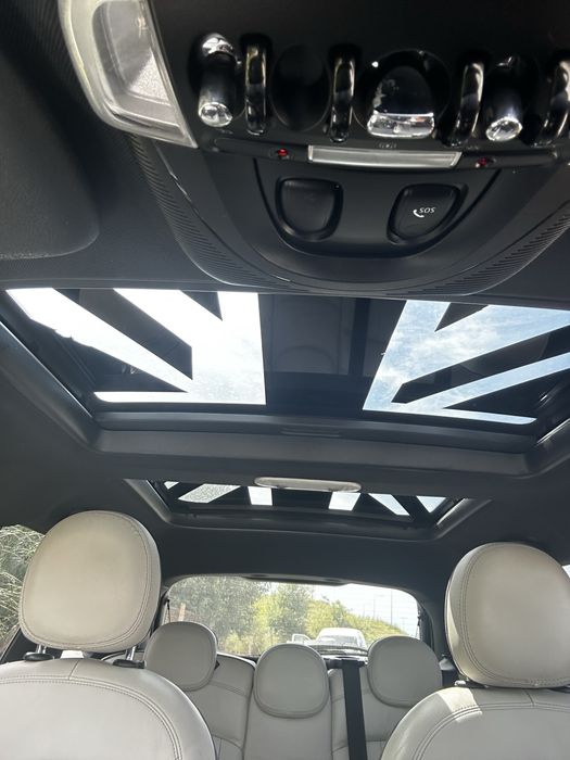 MINI Cooper D 5 Portas Auto JCW – Full Extras – Impecável