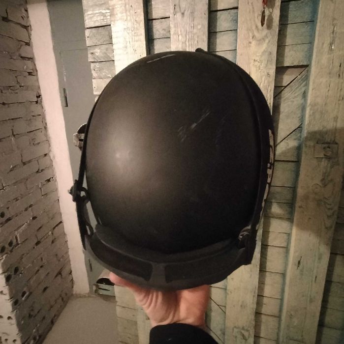 BUTY SNOWBOARDOWE  roz 41 i kask