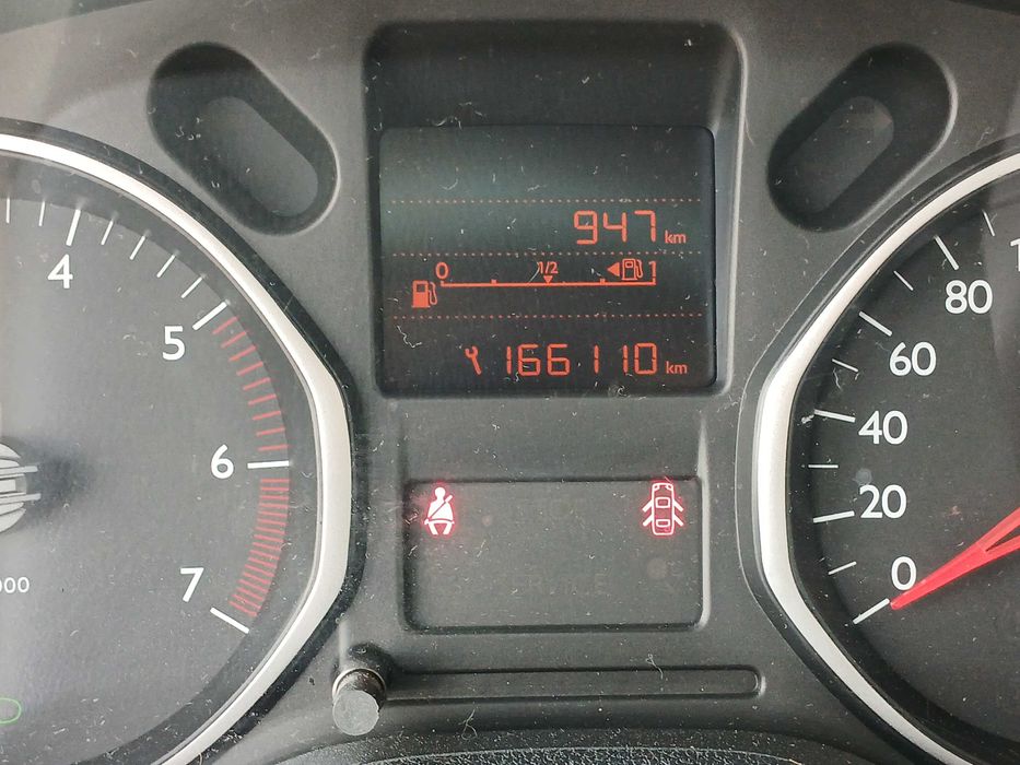 Citroen C-Elysee 1,6 benzyna, 166 tyś/km